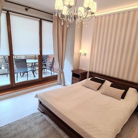 Apt Miedzymorze - Apartamenty Wypoczynkowe Юрата Екстериор снимка
