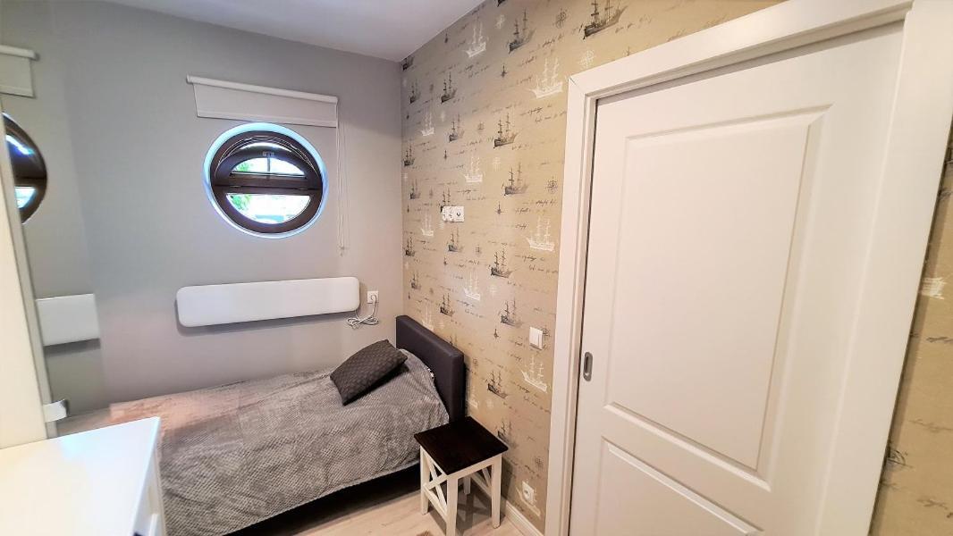 Apt Miedzymorze - Apartamenty Wypoczynkowe Юрата Екстериор снимка