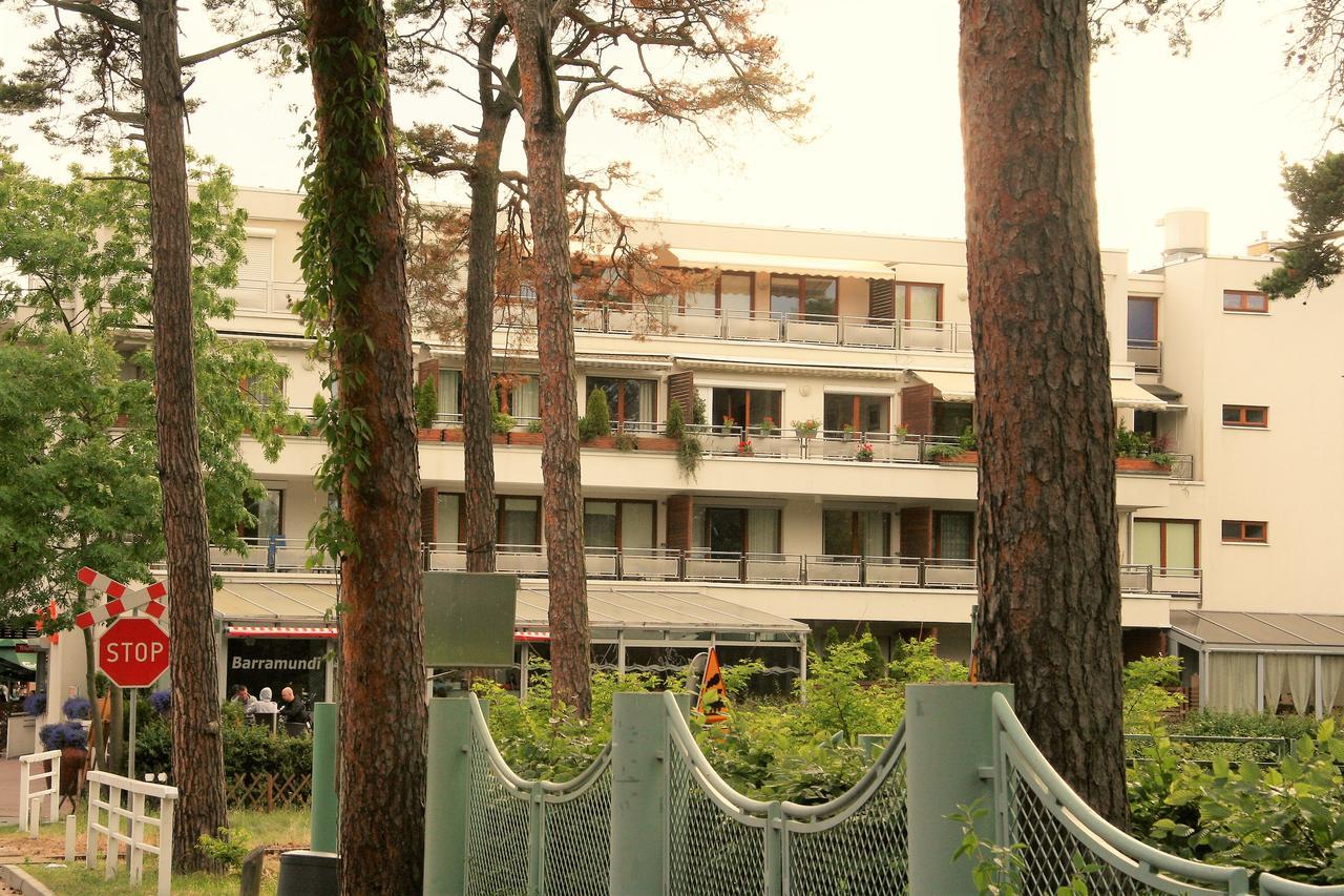 Apt Miedzymorze - Apartamenty Wypoczynkowe Юрата Екстериор снимка